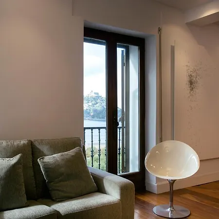 Alderdi Eder By People Apartment *