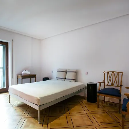 Alderdi Eder By People 圣塞瓦斯蒂安