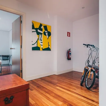 Alderdi Eder By People * San Sebastián