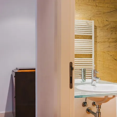 Alderdi Eder By People Apartment