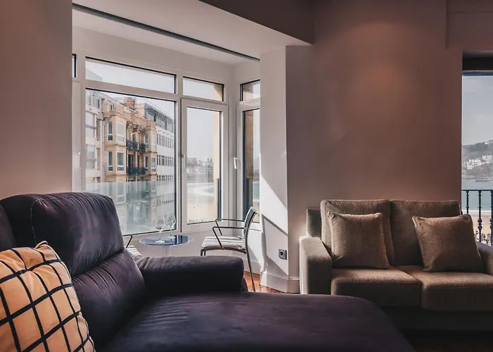 Alderdi Eder By People San Sebastián