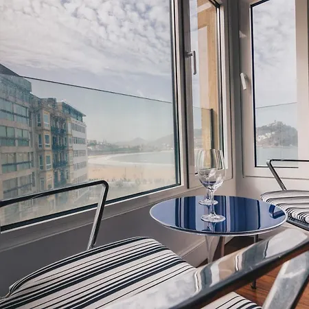 Alderdi Eder By People Апартаменти